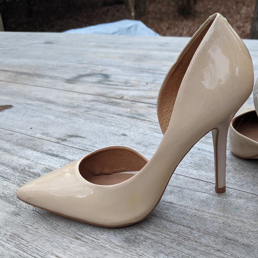 Nude Steve Maden Patent Heels